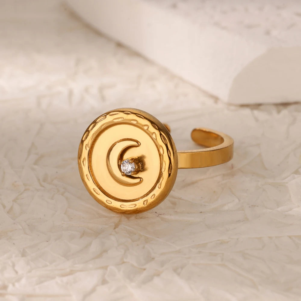 Vintage Ancient Greek Arethusa Goddess Coin Rings For Women Imitation Pearl Zircon Moon Stainless Steel Ring Fashion Jewelry