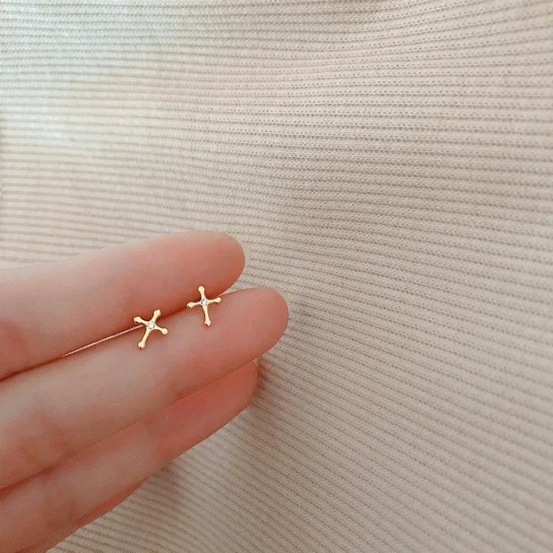 Lovely Small Earrings Piercings Wing Heart Stud Earrings For Women Gold Color 925 Silver Needles Ear Stud Jewelry For Teen Gift