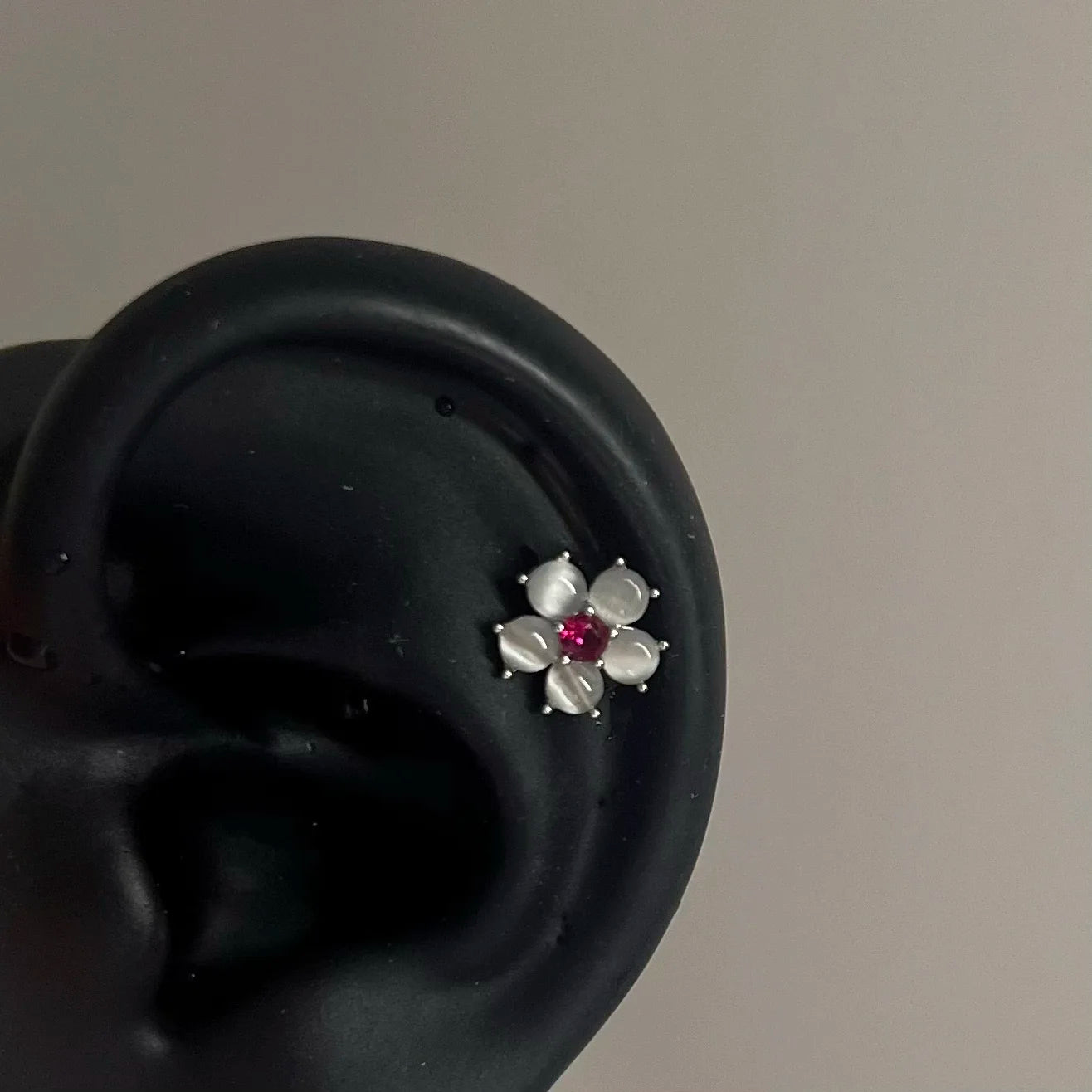 1 Pcs Pink Love Heart Wings Star Pendant Ear Bone Nail 316L Stainless Steel Piercing Earring Y2K Punk Jewelry Women Accessories