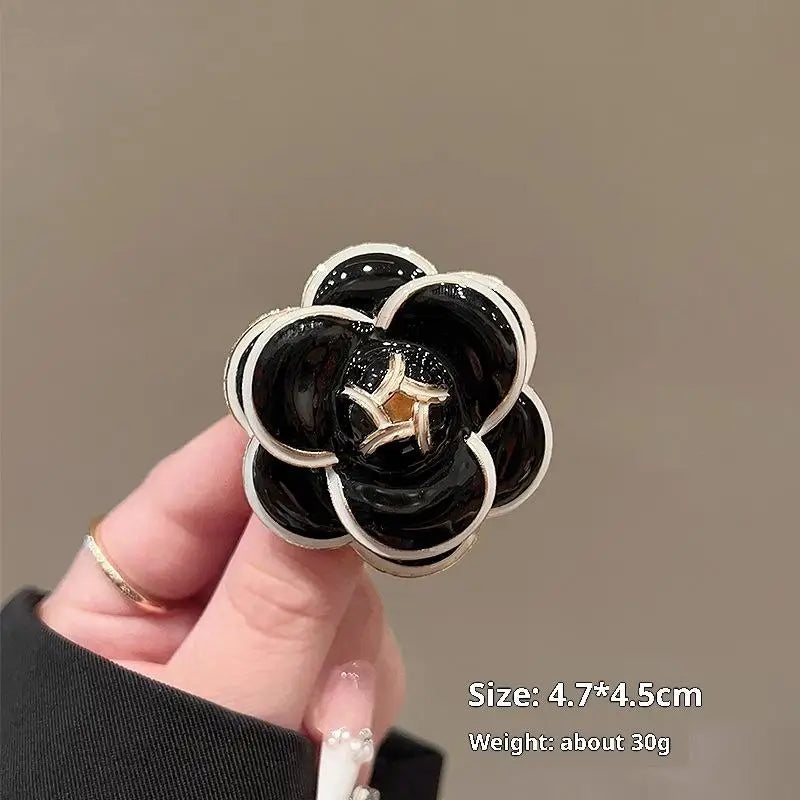 Elegant Camellia Brooch, Resin Rhinestone French Design, Sophisticated Women's Accessory for Banquets and Daily Wear