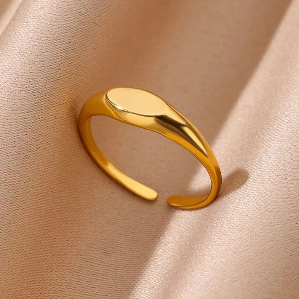 Vintage Ancient Greek Arethusa Goddess Coin Rings For Women Imitation Pearl Zircon Moon Stainless Steel Ring Fashion Jewelry