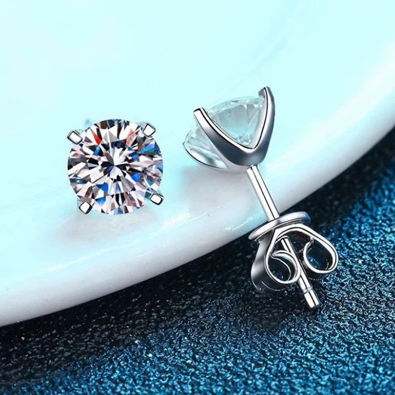 ONE CARAT Moissanite Stud Earrings for Women 925 Sterling Silver Luxury Elegant Jewelry Sparkling Fashion Accessories Perfect