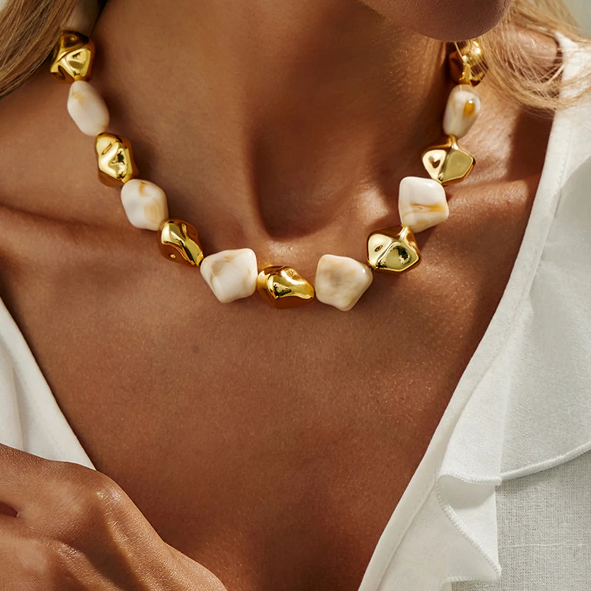 SHIXIN Bohemian Resin Acrylic Necklace Bracelet Jewelry Set for Women Retro Bead Chain Choker Necklace Elastic Bangle Lady Gift