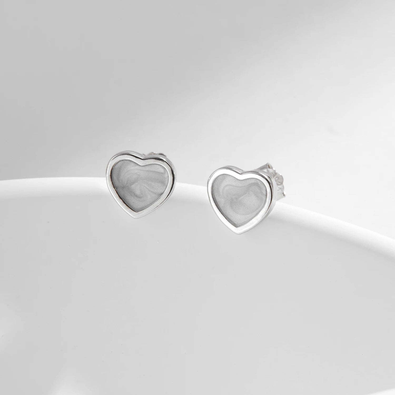 MODIAN 925 Sterling Silver Fashion Romantic White Enamel Hearts Stud Earrings For Women Girls Party Fine Jewelry Accessories